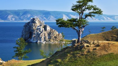 Самое глубокое, самое чистое, самое древнее - всё это озеро Байкал