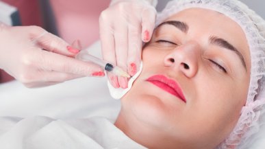 Какие «уколы красоты» делают после 30?