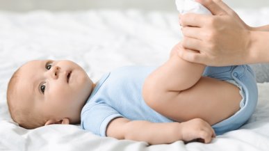 Массаж детям до года: что дает и как организовать