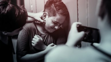 Травля в школе: что делать родителям и детям