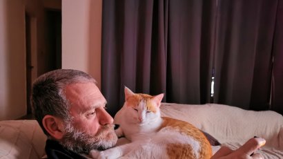 Кто вы для вашей кошки: хозяин, друг или раб?