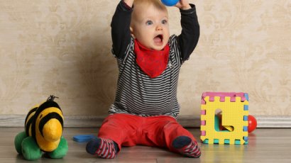 Какие игрушки купить ребенку в 1 год?