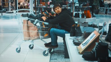 Почему мы покупаем ненужное?