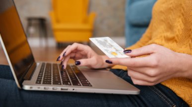 9 стран, где принимают банковские карты «Мир»