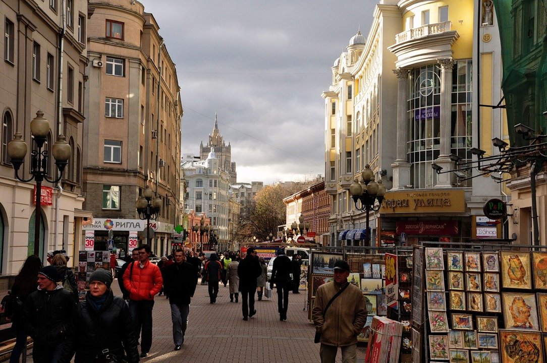 Старый Арбат: как добраться и что посмотреть на главной туристической улице Москвы