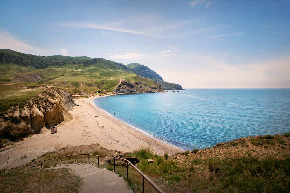 Лучшие пляжи Крыма - пляж Меганом в Судаке