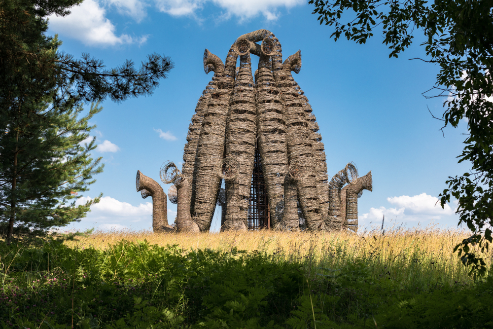 Бобур в парке Никола Ленивец в Калуге