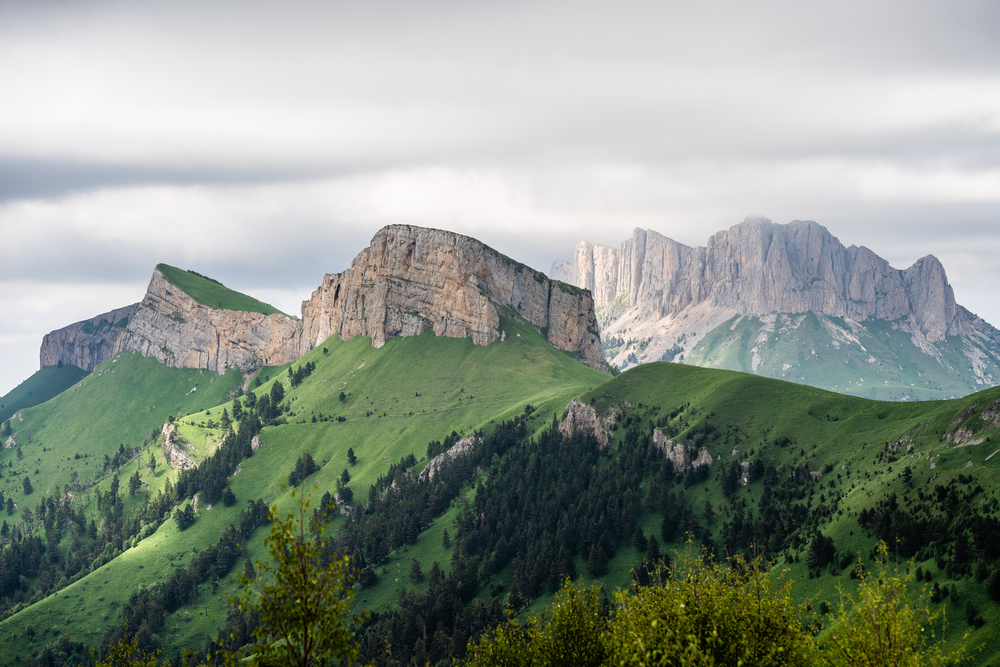 Вид на гору Большой Тхач