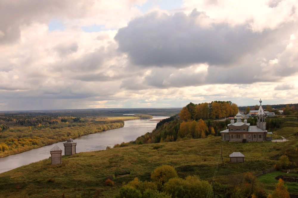 Чердынь: «уральский Рим», средневековье и танцы с мечами
