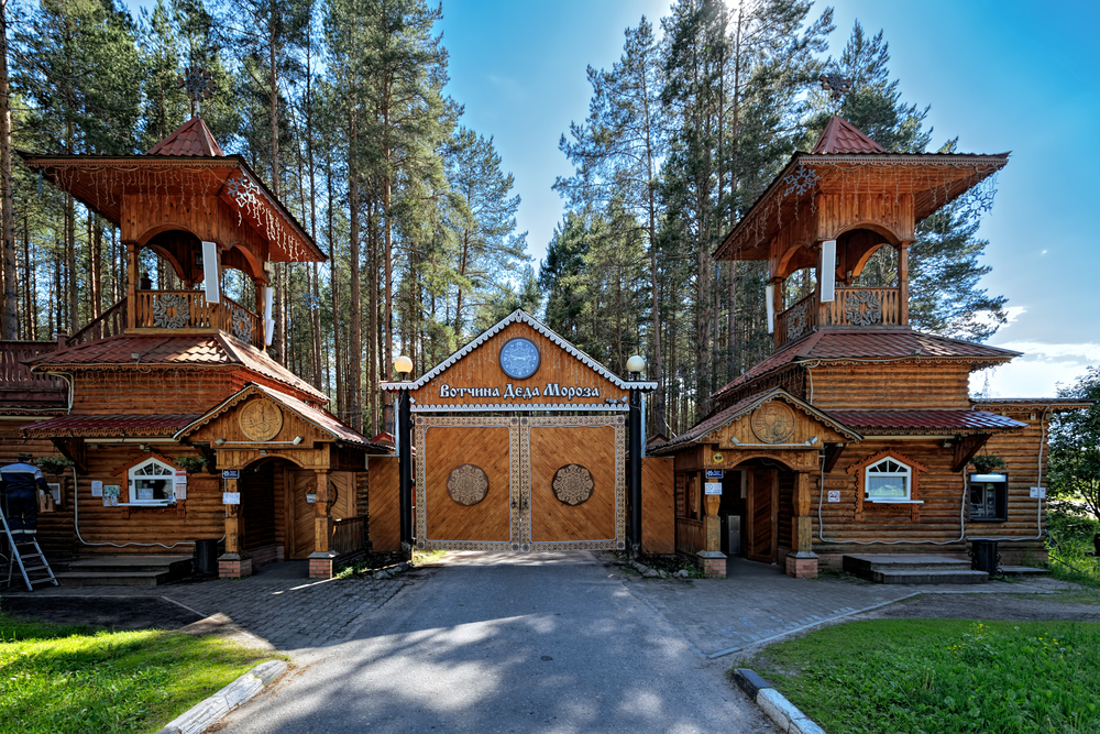 Резиденция Деда Мороза в Великом Устюге летом