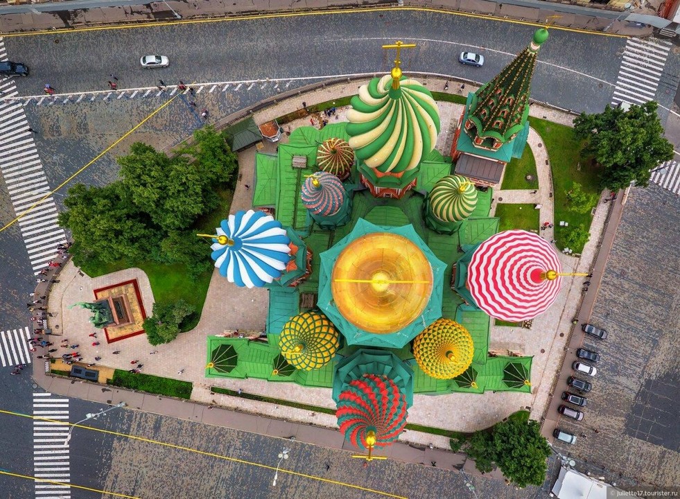 Фото куполов храма Василия Блаженного