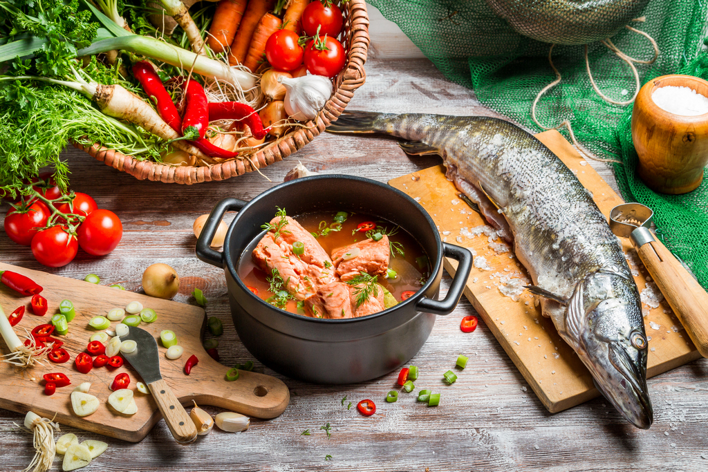 Суп из рыбных консервов – вкусные рецепты