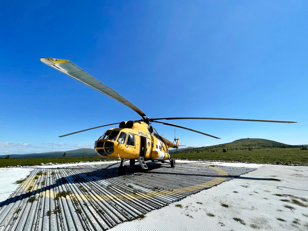 Вертолетный тур на плато Маньпупунер на Урале