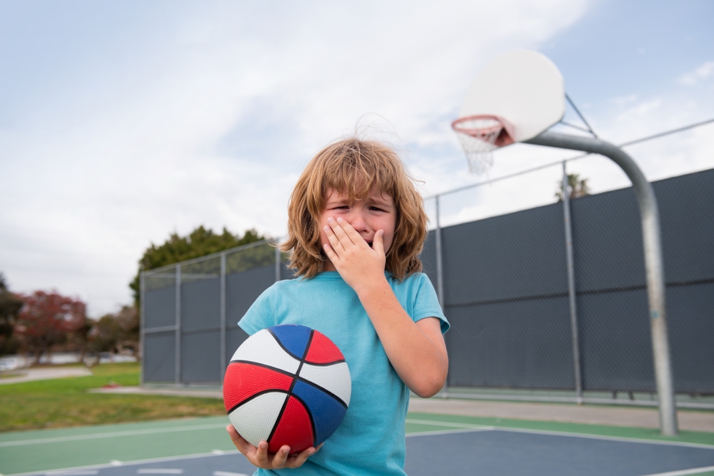 Почему детям сложно справляться с эмоциями