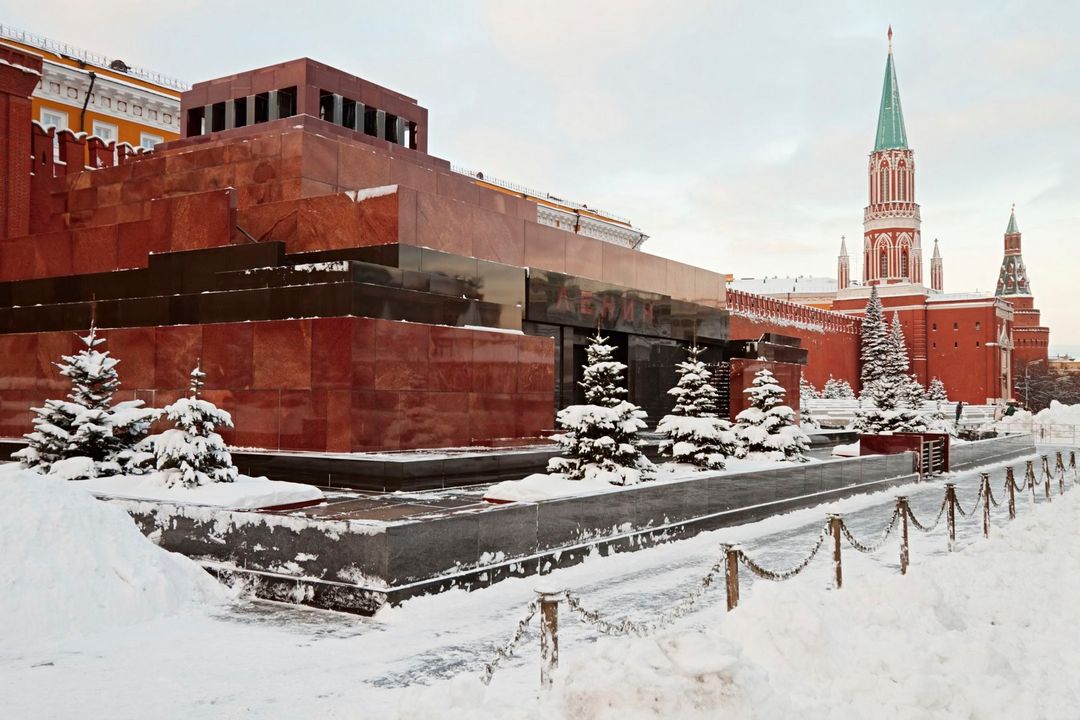 Мавзолей Ленина: история, секреты бальзамирования, правила посещения