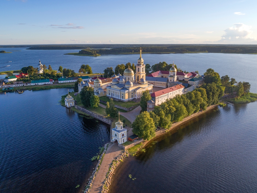 Монастырь Нилова пустынь