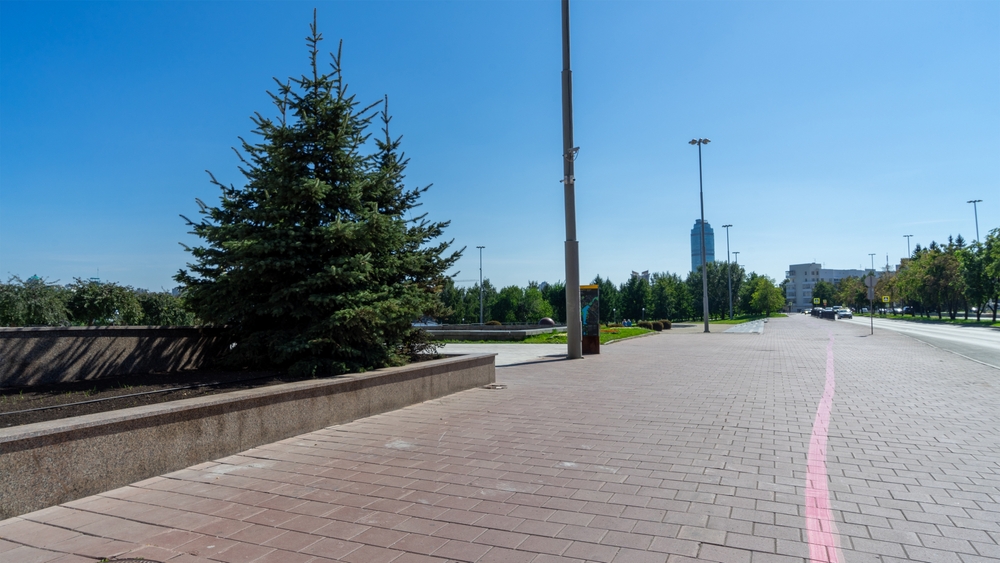 Красная линия - маршрут для туристов в Екатеринбурге