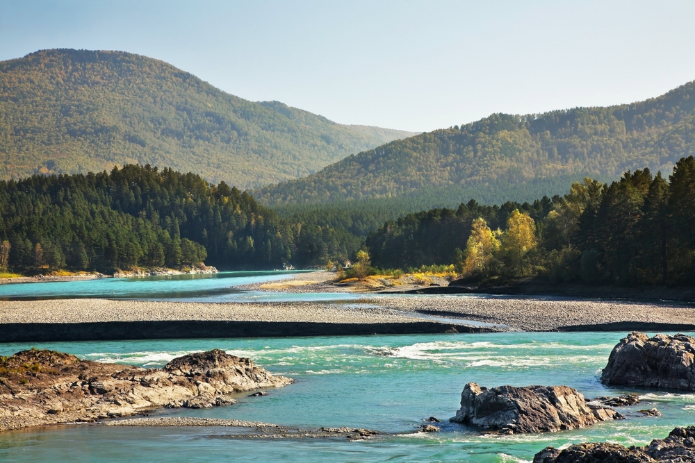 Пороги на реке Катунь рядом с Манжероком