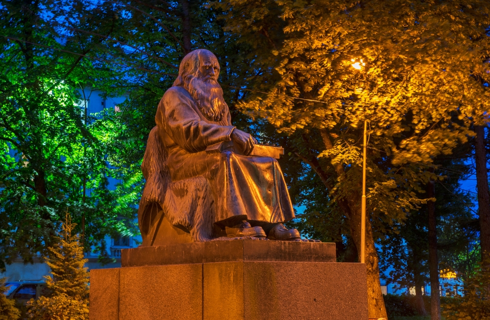 Памятник рунопевцу в Сортавале