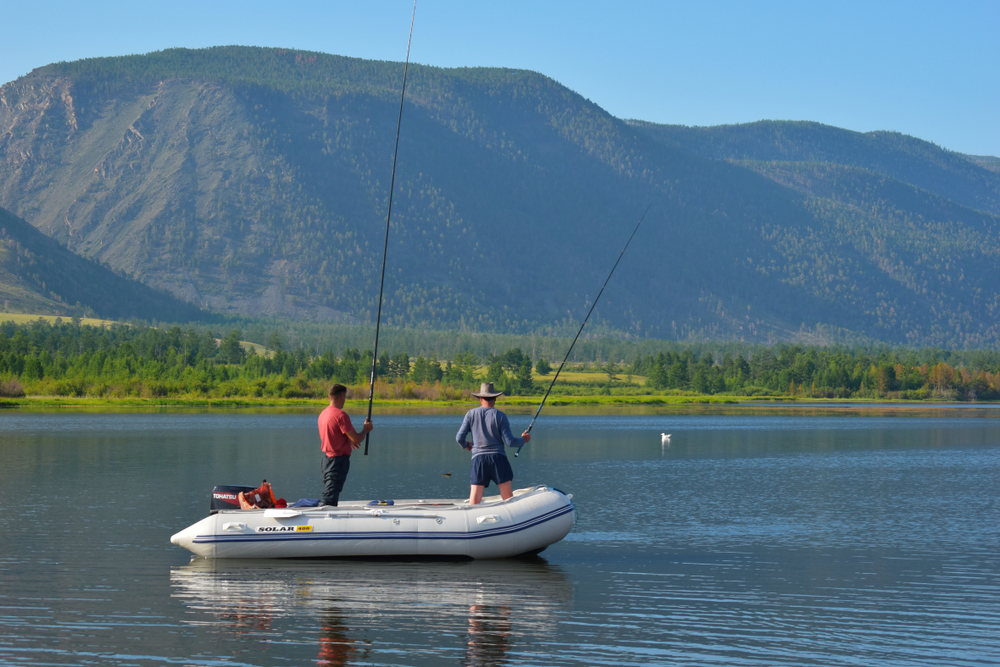 Летняя рыбалка на Байкале на лодке