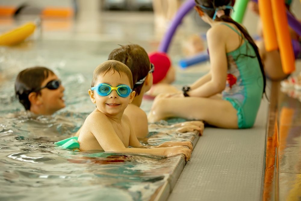 Секция по плаванию для детей
