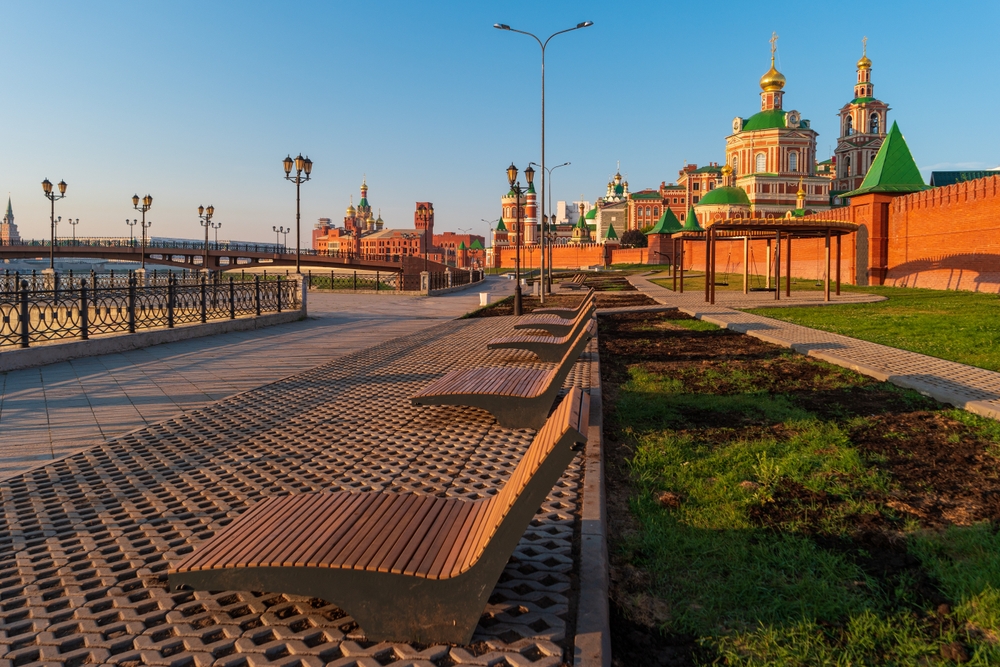 Воскресенская набережная в Йошкар-Оле